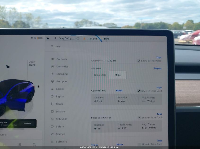 2024 Tesla Model Y Long Range Dual Motor All-Wheel Drive VIN: 7SAYGAEE3RF133068 Lot: 43409202