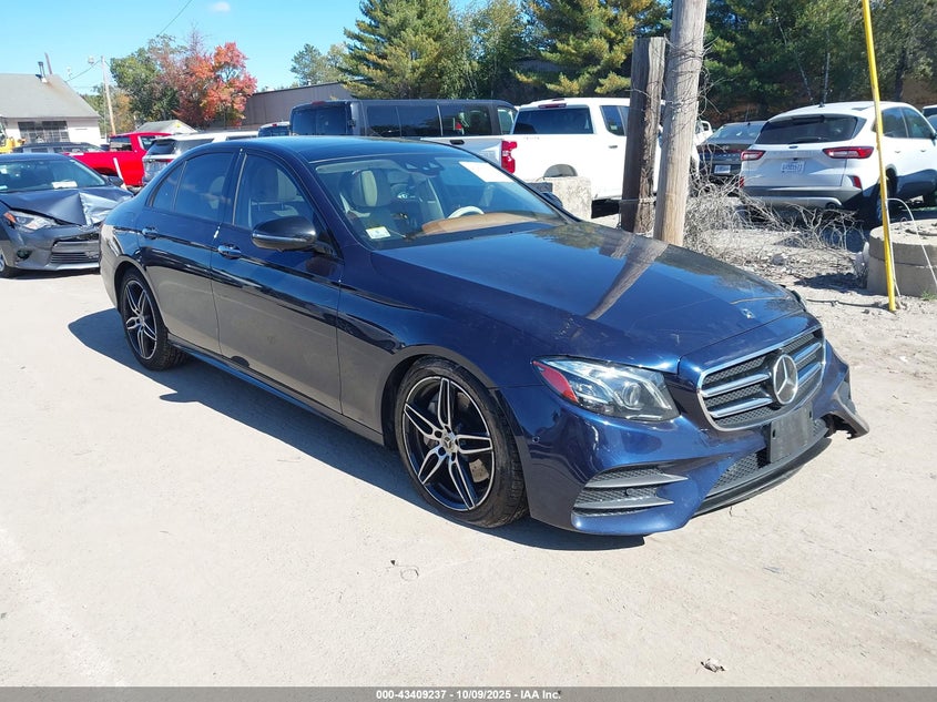 MERCEDES-BENZ E-CLASS 4MATIC