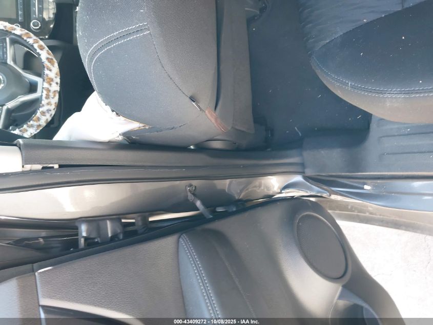 2017 Nissan Rogue S VIN: KNMAT2MT4HP570257 Lot: 43409272