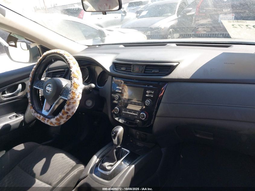 2017 Nissan Rogue S VIN: KNMAT2MT4HP570257 Lot: 43409272