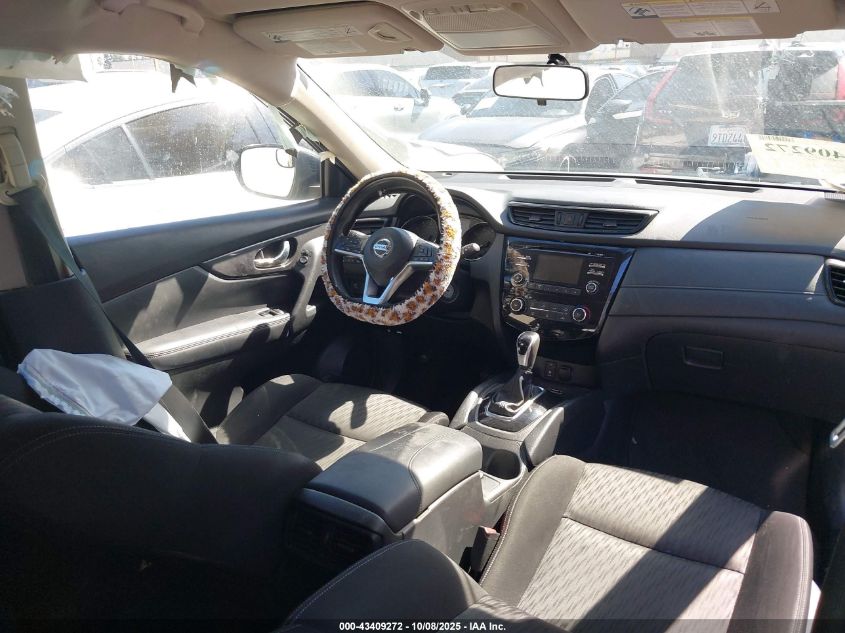 2017 Nissan Rogue S VIN: KNMAT2MT4HP570257 Lot: 43409272