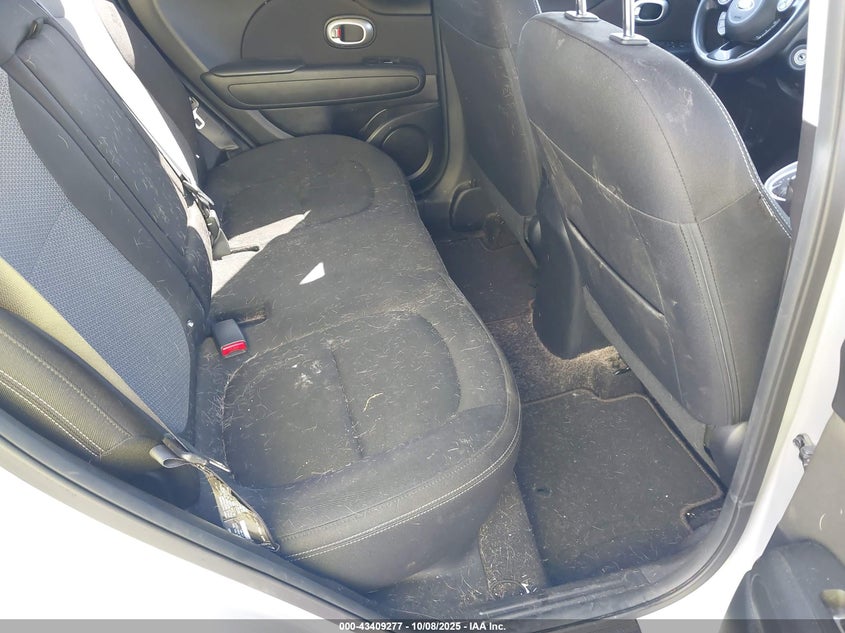 2017 KIA SOUL + KNDJP3A59H7501788