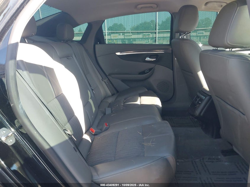 2017 CHEVROLET IMPALA 1LT 2G1105S37H9133258