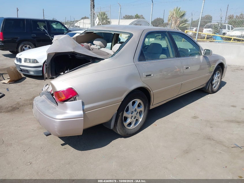 2001 Toyota Camry Le VIN: JT2BG22K910606065 Lot: 43409378