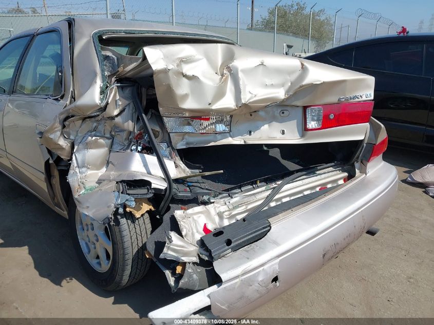 2001 Toyota Camry Le VIN: JT2BG22K910606065 Lot: 43409378