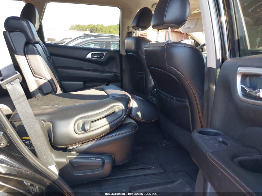 2019 NISSAN PATHFINDER SV 5N1DR2MM8KC629342