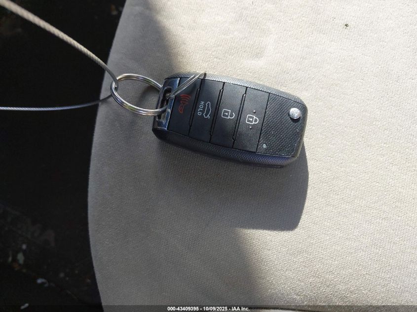 2015 Kia Optima Lx VIN: KNAGM4A74F5637004 Lot: 43409395