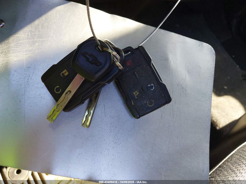 2015 Chevrolet Silverado 1500 2Lt VIN: 1GCVKREC8FZ228789 Lot: 43409418