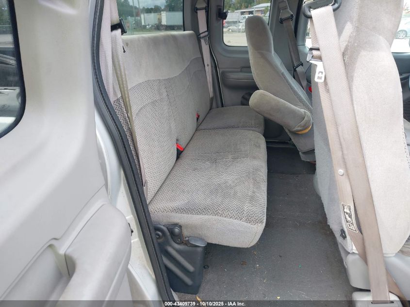 2000 Ford F-150 Lariat/Work Series/Xl/Xlt VIN: 1FTRX17W3YNB74985 Lot: 43409739