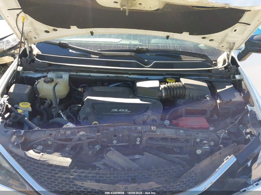 2017 Chrysler Pacifica Touring VIN: 2C4RC1DG2HR505972 Lot: 43409806