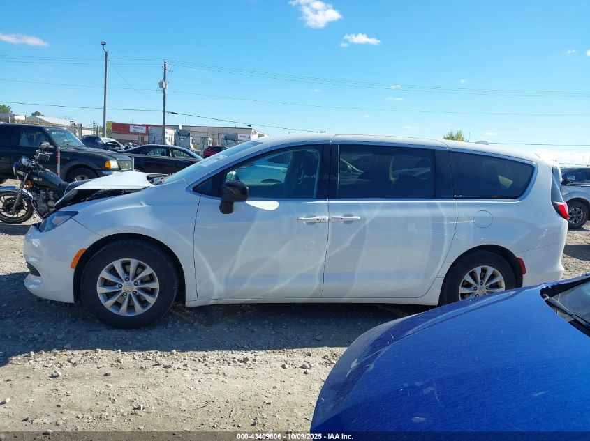 2017 Chrysler Pacifica Touring VIN: 2C4RC1DG2HR505972 Lot: 43409806