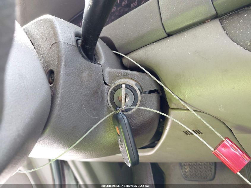 2005 Toyota Camry Le VIN: 4T1BE32K45U956541 Lot: 43409956