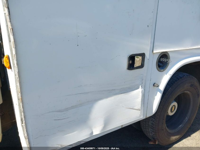 2017 Chevrolet Silverado 3500Hd Chassis Wt VIN: 1GB4CYCY3HF154756 Lot: 43409971