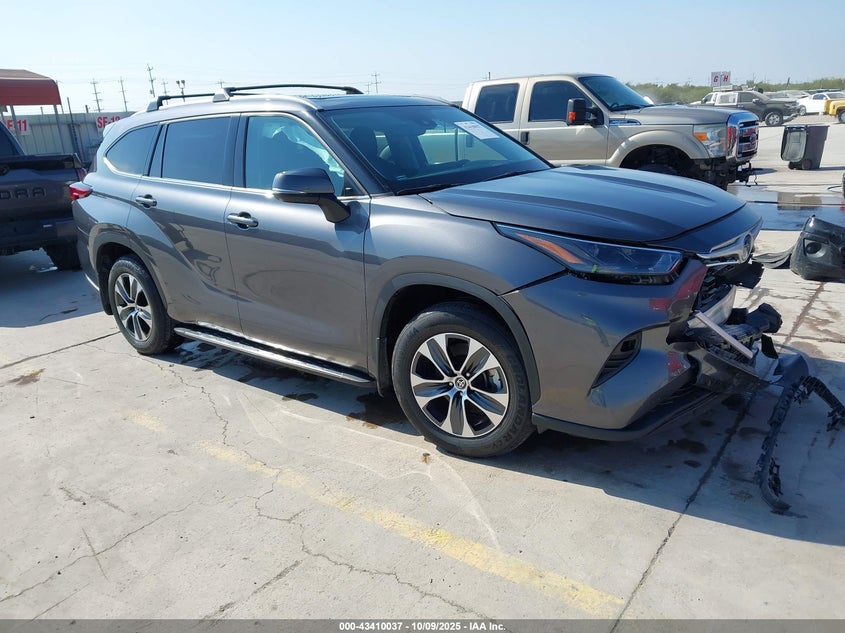 TOYOTA HIGHLANDER HYBRID XLE