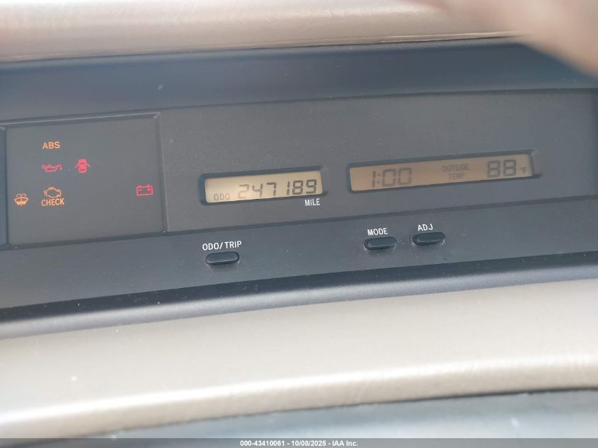 2000 Toyota Avalon Xl VIN: 4T1BF28B9YU006730 Lot: 43410061