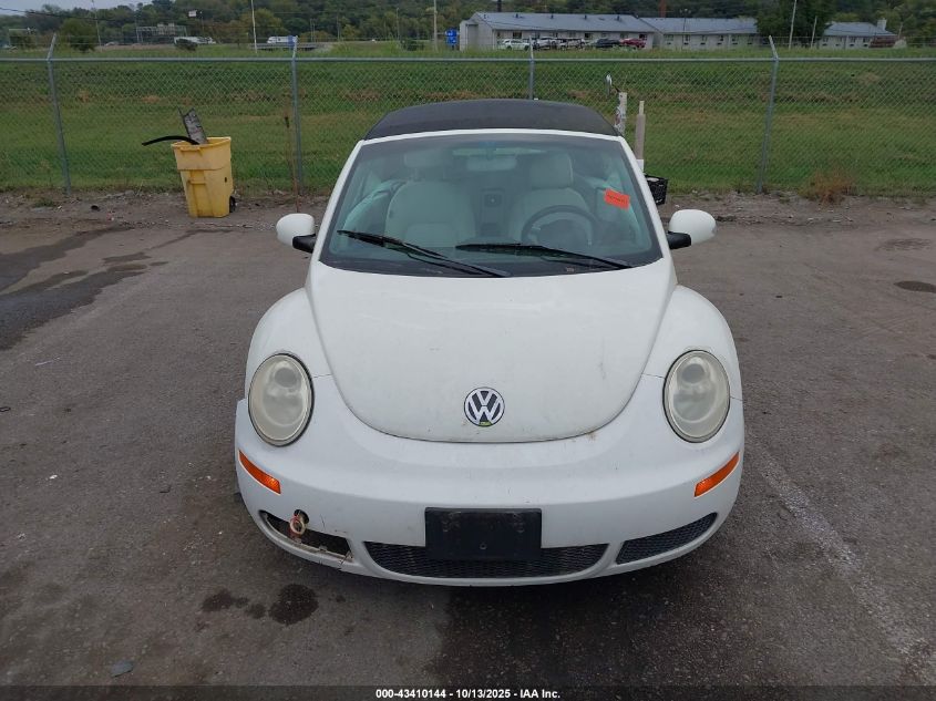 2007 Volkswagen New Beetle Triple White VIN: 3VWFF31Y07M411286 Lot: 43410144