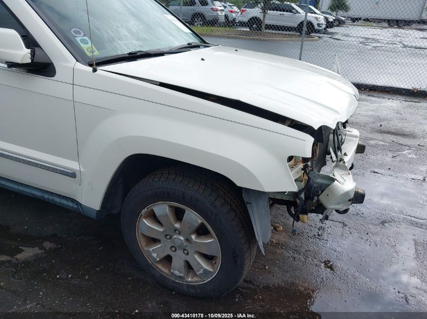 2008 Jeep Grand Cherokee Limited VIN: 1J8HR58268C208236 Lot: 43410178