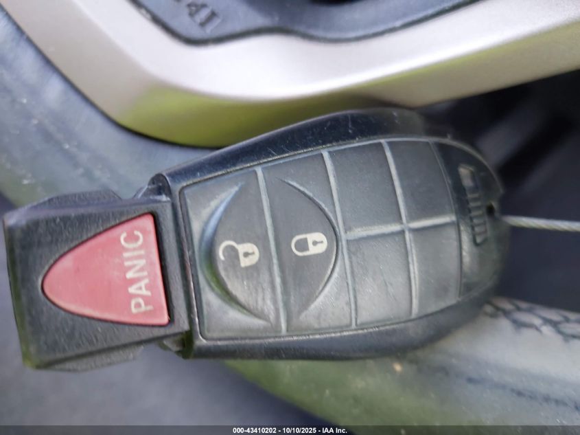 2014 Jeep Cherokee Latitude VIN: 1C4PJLCB1EW288593 Lot: 43410202