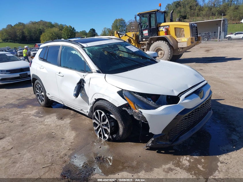 TOYOTA COROLLA CROSS SE