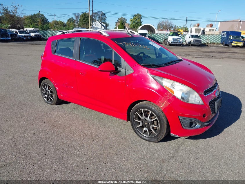 CHEVROLET SPARK 2LT AUTO