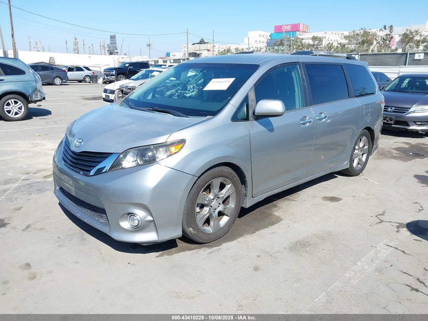 2014 TOYOTA SIENNA SE 8 PASSENGER 5TDXK3DCXES460043