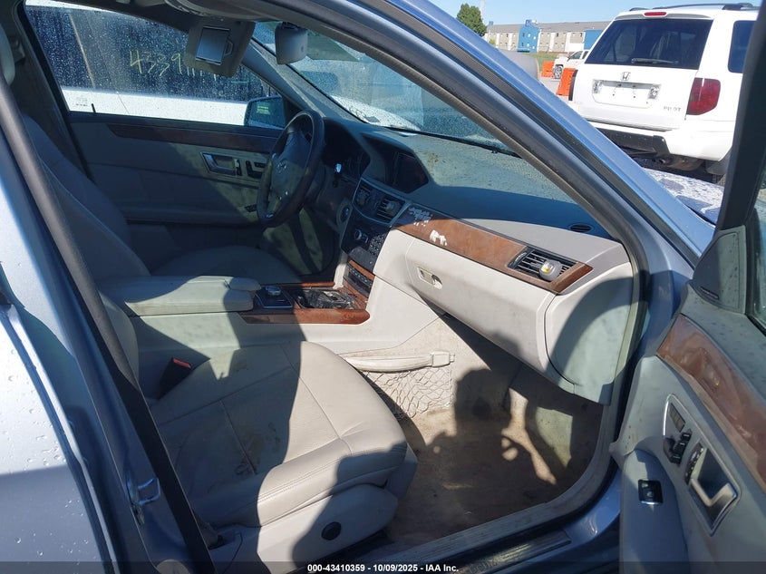2013 MERCEDES-BENZ E 350 4MATIC - WDDHF8JB4DA756761