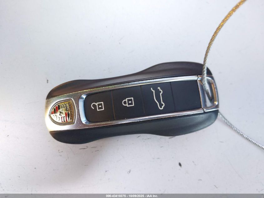 2021 Porsche Cayenne E-Hybrid VIN: WP1AE2AY0MDA24060 Lot: 43410375