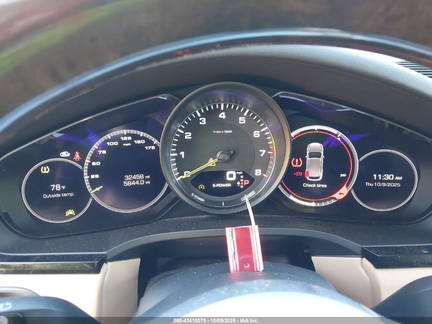 2021 Porsche Cayenne E-Hybrid VIN: WP1AE2AY0MDA24060 Lot: 43410375