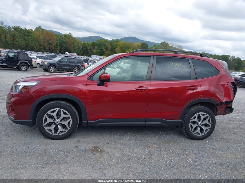 2020 SUBARU FORESTER PREMIUM JF2SKAJC3LH568414