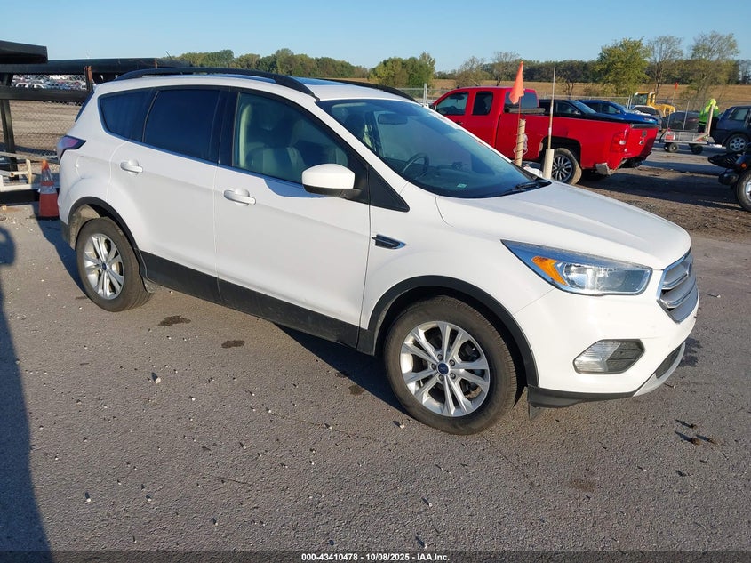 FORD ESCAPE SE