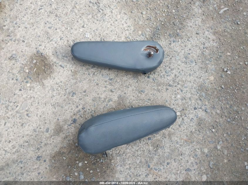 2000 GMC Sierra 1500 Sle VIN: 1GTEK19T0YE336734 Lot: 43410514