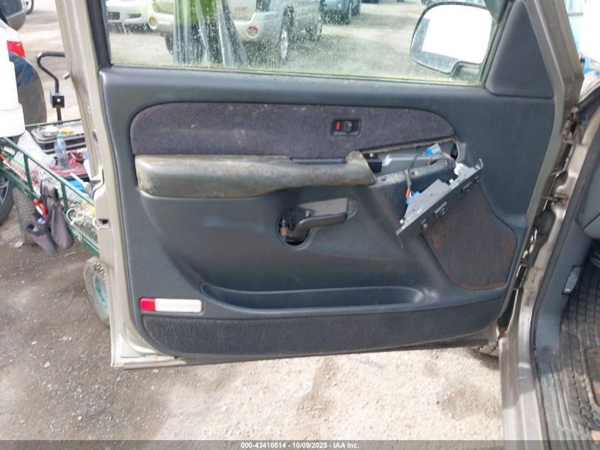 2000 GMC Sierra 1500 Sle VIN: 1GTEK19T0YE336734 Lot: 43410514