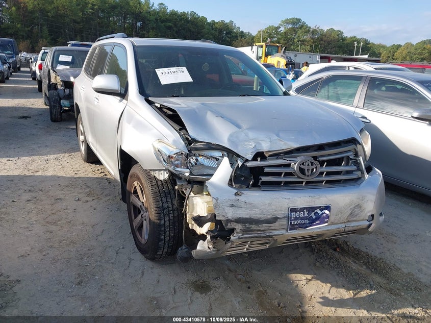 TOYOTA HIGHLANDER SE V6