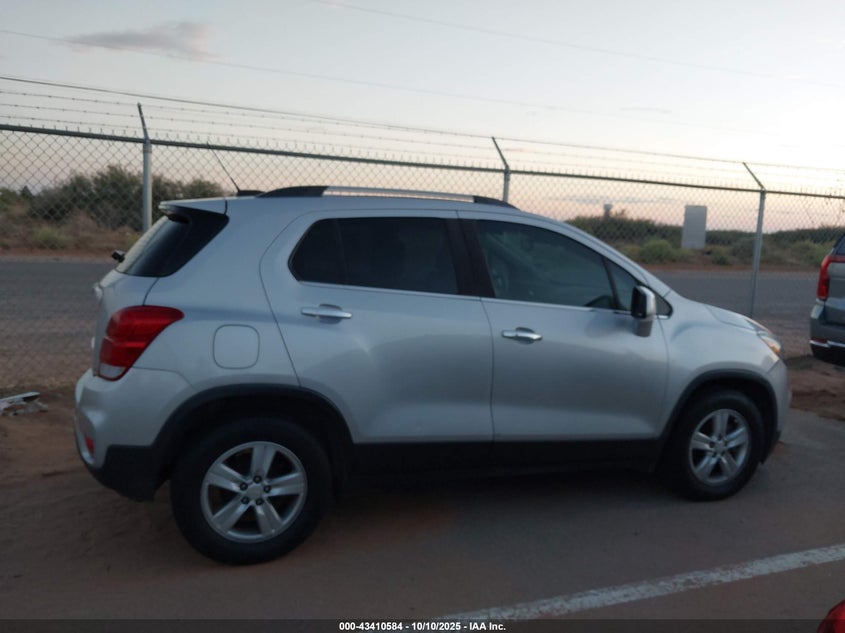 2018 Chevrolet Trax Lt VIN: 3GNCJLSB7JL226185 Lot: 43410584
