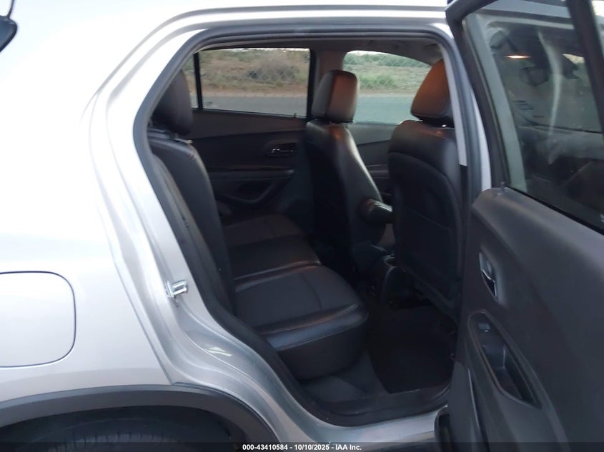 2018 Chevrolet Trax Lt VIN: 3GNCJLSB7JL226185 Lot: 43410584