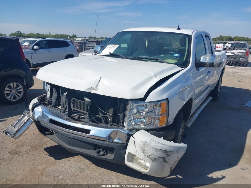 1GCEC29J39Z172603 2009 CHEVROLET SILVERADO photo no. 2