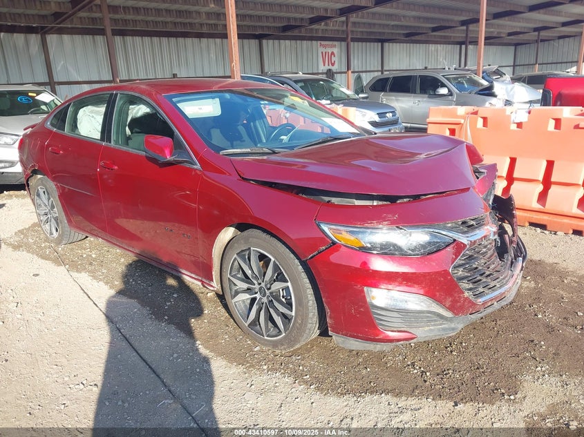CHEVROLET MALIBU FWD RS