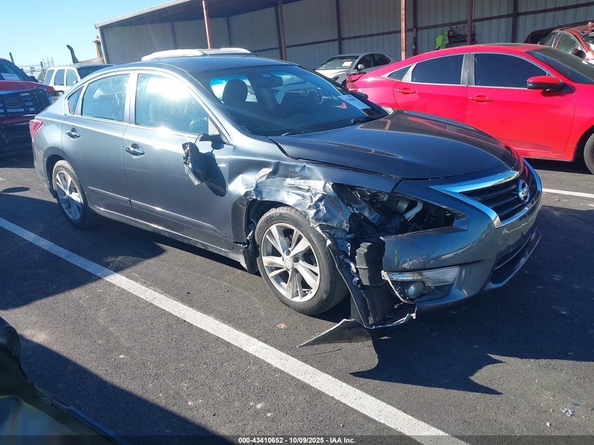 NISSAN ALTIMA 2.5 SV