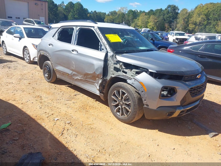 CHEVROLET TRAILBLAZER FWD ACTIV