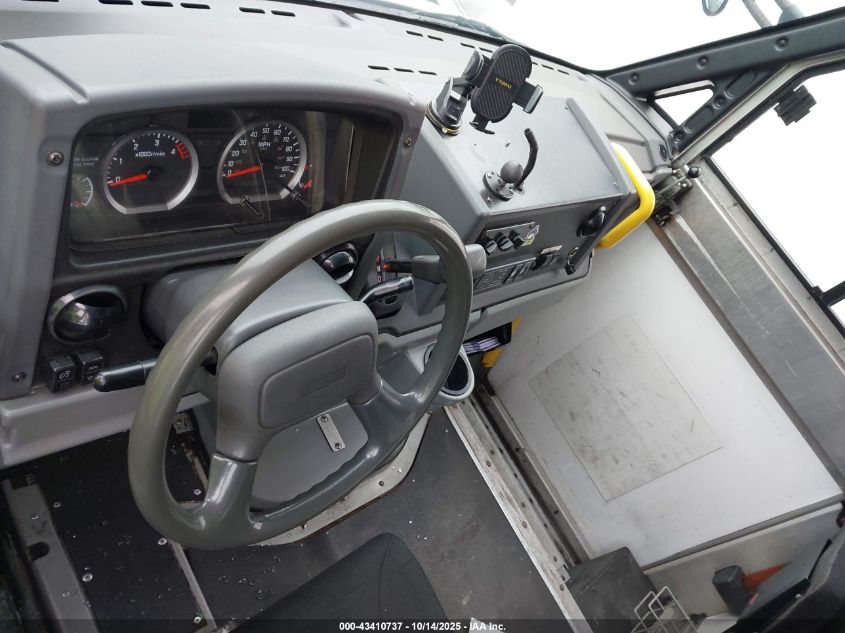 2015 Isuzu Commercial Van VIN: JALB4T170F7W00347 Lot: 43410737