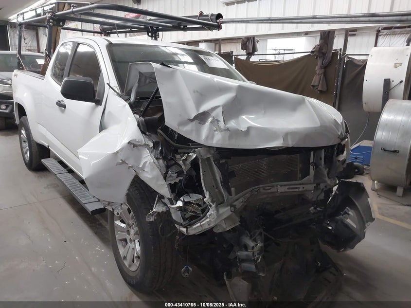 CHEVROLET COLORADO WT