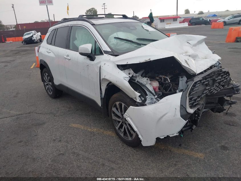 TOYOTA COROLLA CROSS XLE