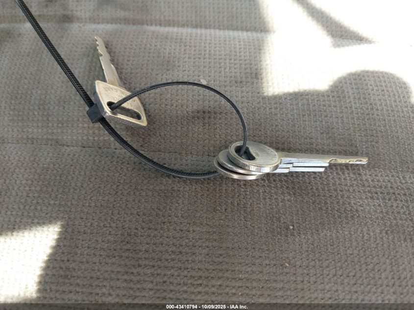 1985 Ford F250 VIN: 1FTHF2610FPB57072 Lot: 43410794