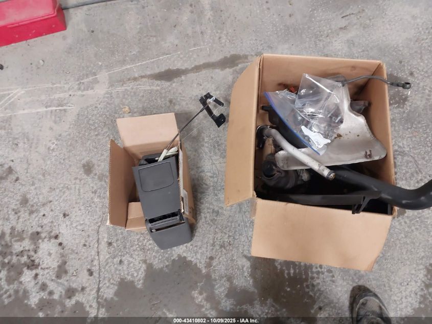 2000 Saab 9-3 VIN: YS3DD55H1Y2042493 Lot: 43410802