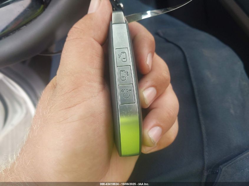 2025 Kia Carnival Mpv Lxs VIN: KNDNB5K38S6460124 Lot: 43410824