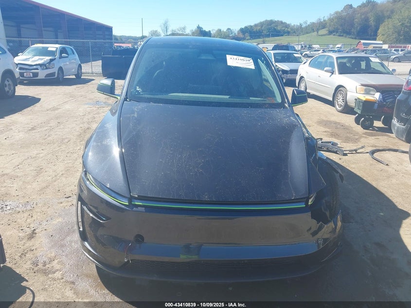2026 Tesla Model Y Long Range Dual Motor All-Wheel Drive VIN: 7SAYGDED7TF376432 Lot: 43410839