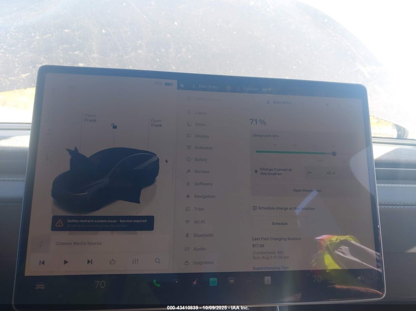 2026 Tesla Model Y Long Range Dual Motor All-Wheel Drive VIN: 7SAYGDED7TF376432 Lot: 43410839