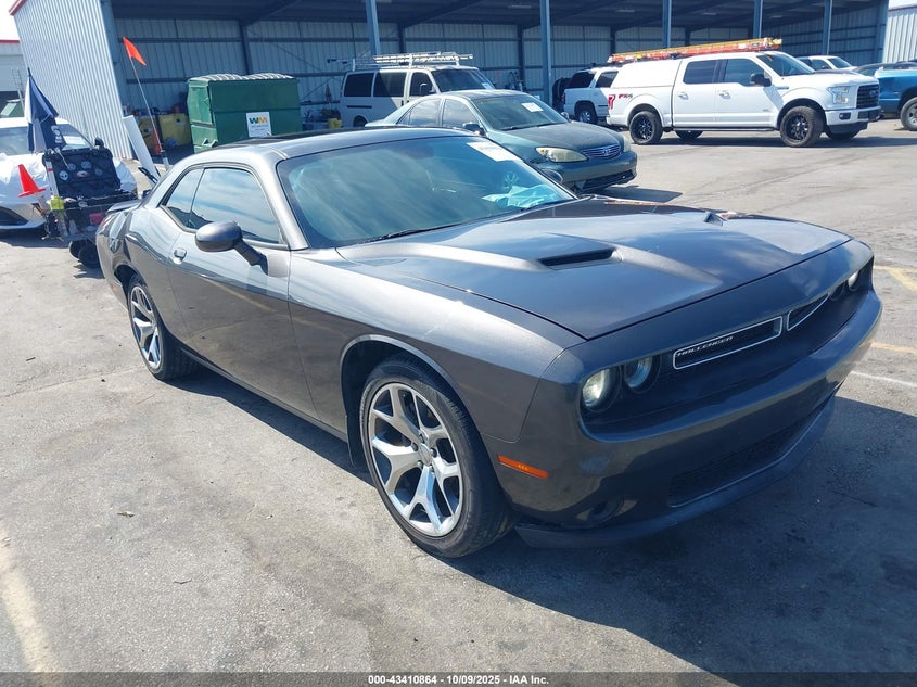 2C3CDZBG2FH869532 2015 Dodge Challenger Sxt Plus auction photo 1