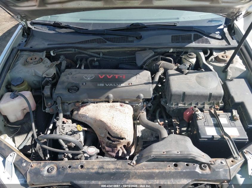 2003 Toyota Camry Le VIN: 4T1BE32K33U738894 Lot: 43410887