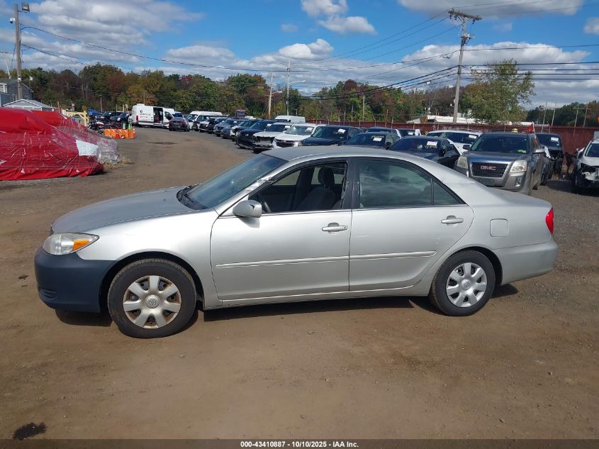 2003 Toyota Camry Le VIN: 4T1BE32K33U738894 Lot: 43410887
